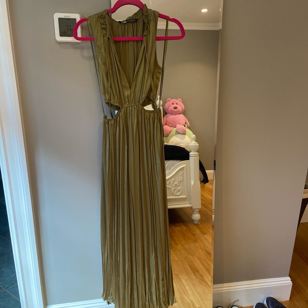 Zara Olive Backless Maxi Dress